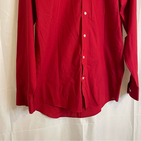 STAFFORD Men’s Red Button Down Dress Shirt Regular Fit Size Medium - Picture 3 of 8